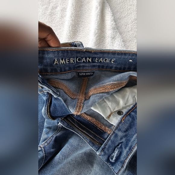 AE Jeans - Picture 2 of 4